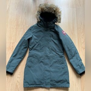 Canada Goose Victoria Parka Jacket Small